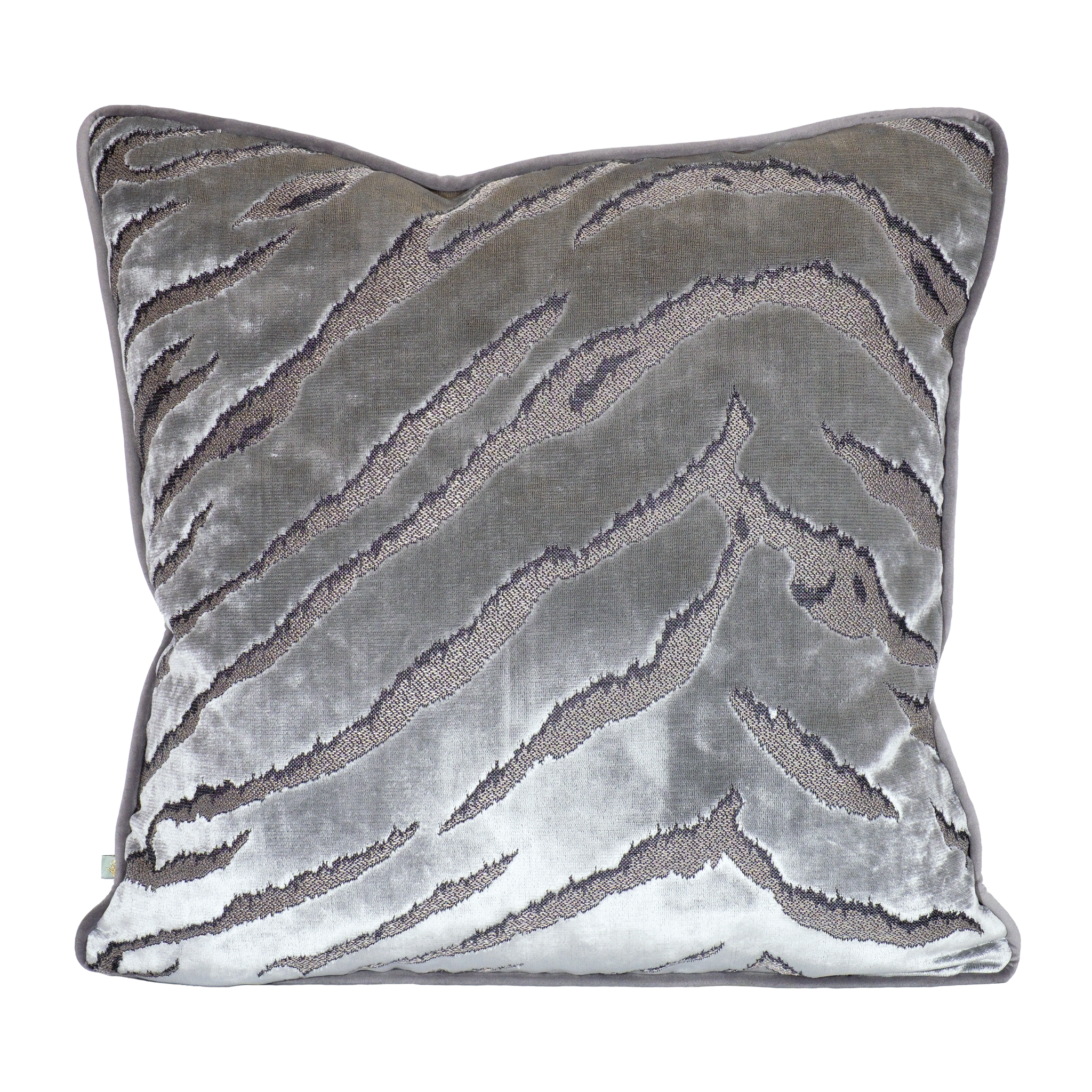 Decorative cushion in a shiny silver velvet with a tiger stripe pattern